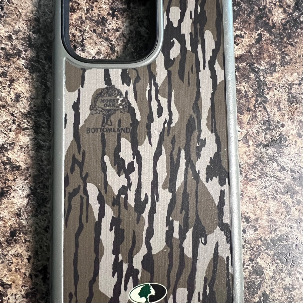 Cellhelmet iPhone 14 Pro Max case